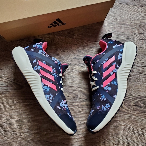 NEW adidas FortaRun - Picture 3 of 5